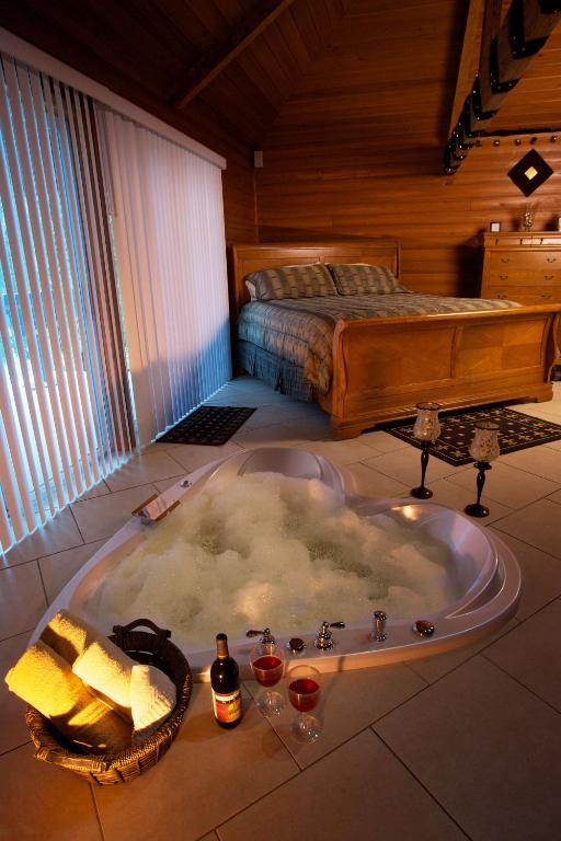 Serenity Springs - Michigan City Hotel Springfield ห้อง รูปภาพ