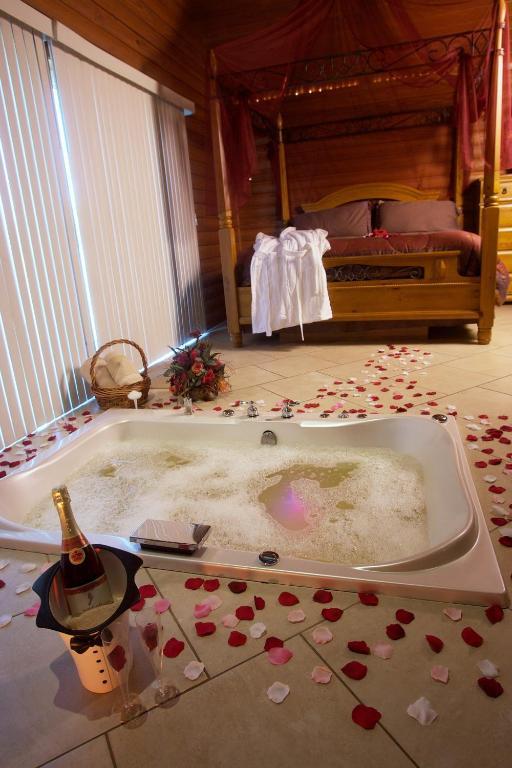 Serenity Springs - Michigan City Hotel Springfield ห้อง รูปภาพ