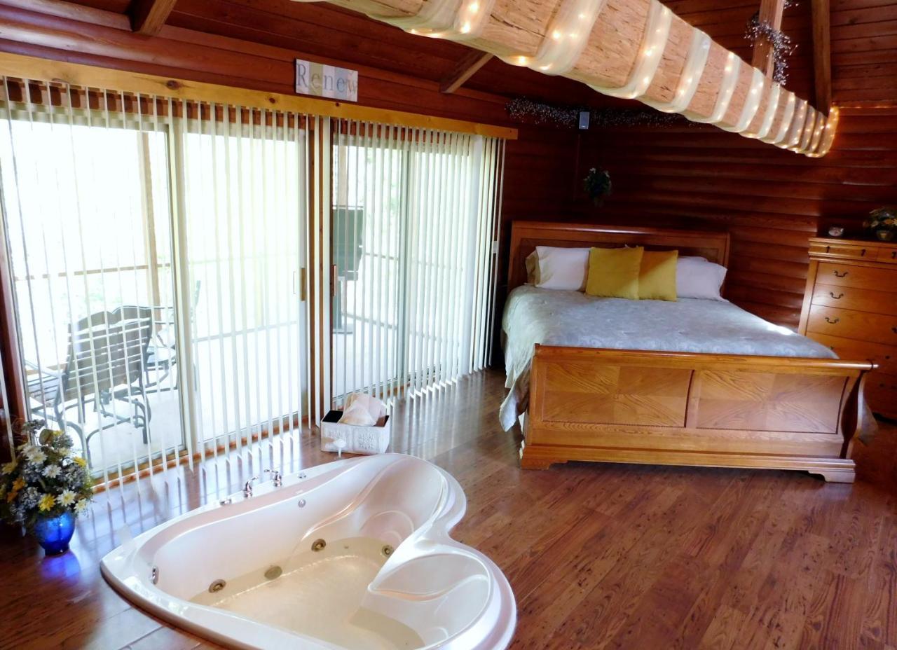 Serenity Springs - Michigan City Hotel Springfield ภายนอก รูปภาพ